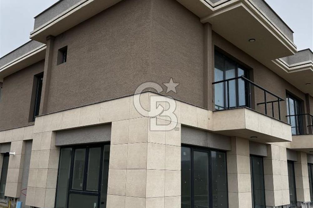 BAHÇE BAHÇEŞEHİR PROJESİ SATILIK 4+1 İKİZ VİLLA VADİ MANZARA