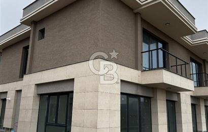 BAHÇE BAHÇEŞEHİR PROJESİ SATILIK 4+1 İKİZ VİLLA VADİ MANZARA