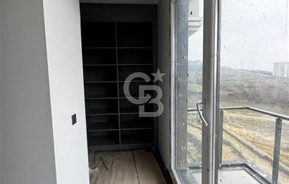 BAHÇE BAHÇEŞEHİR PROJESİ SATILIK 4+1 İKİZ VİLLA VADİ MANZARA