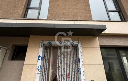 BAHÇE BAHÇEŞEHİR PROJESİ SATILIK 4+1 İKİZ VİLLA VADİ MANZARA