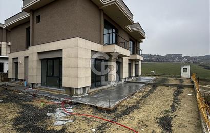 BAHÇE BAHÇEŞEHİR PROJESİ SATILIK 4+1 İKİZ VİLLA VADİ MANZARA