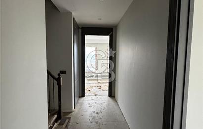 BAHÇE BAHÇEŞEHİR PROJESİ SATILIK 4+1 İKİZ VİLLA VADİ MANZARA