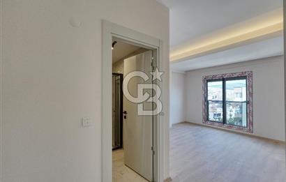 Ankara Cadde Üzeri Bölge Metro Yakını 3+1 Satılık Daire