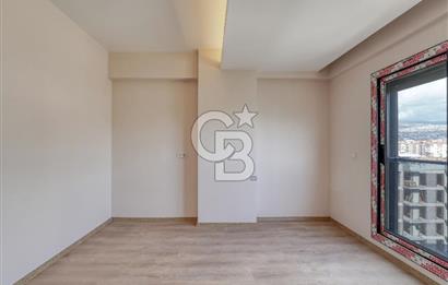 Ankara Cadde Üzeri Bölge Metro Yakını 3+1 Satılık Daire