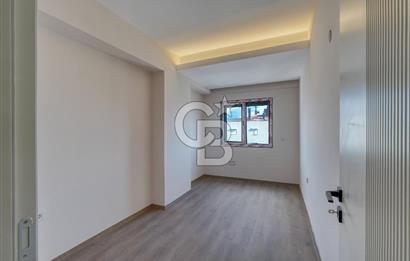 Ankara Cadde Üzeri Bölge Metro Yakını 3+1 Satılık Daire