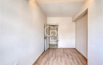 Ankara Cadde Üzeri Bölge Metro Yakını 3+1 Satılık Daire