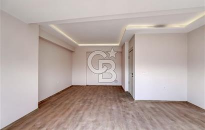 Ankara Cadde Üzeri Bölge Metro Yakını 3+1 Satılık Daire