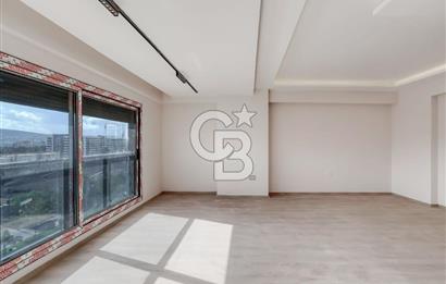 Ankara Cadde Üzeri Bölge Metro Yakını 3+1 Satılık Daire