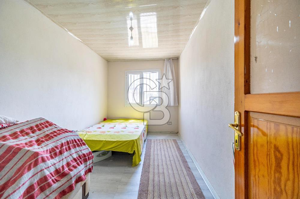 BAYINDIRDA 8.250m² İÇİNDE SU ELEKTRİK HAZIR ÇİFTLİK TADINDA SATILIK TARLA