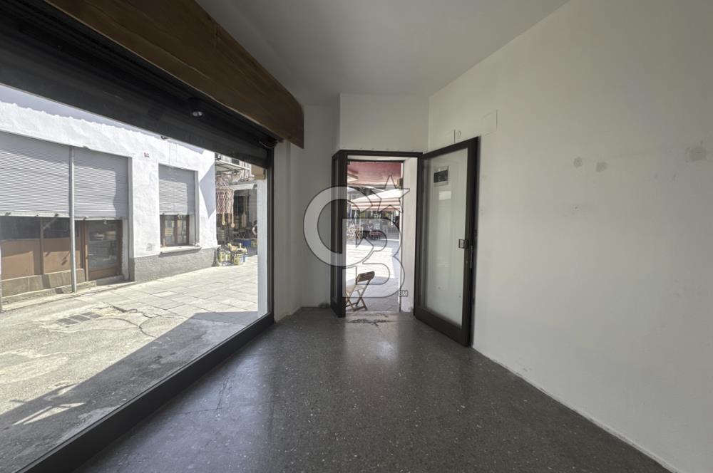 İZMİR, KEMERALTI, ANTİKACILARDA SU BAĞLANTILI 22 M2 DÜKKAN