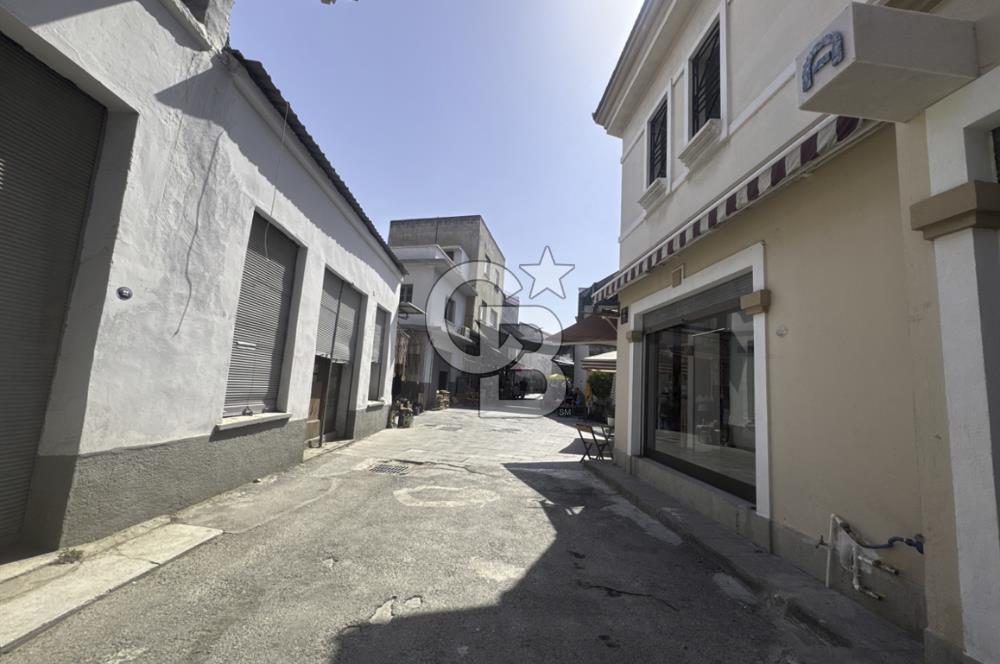 İZMİR, KEMERALTI, ANTİKACILARDA SU BAĞLANTILI 22 M2 DÜKKAN