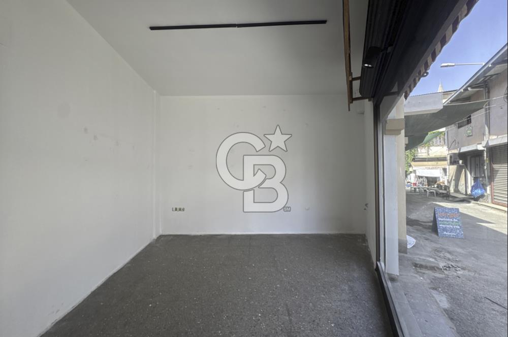 İZMİR, KEMERALTI, ANTİKACILARDA SU BAĞLANTILI 22 M2 DÜKKAN