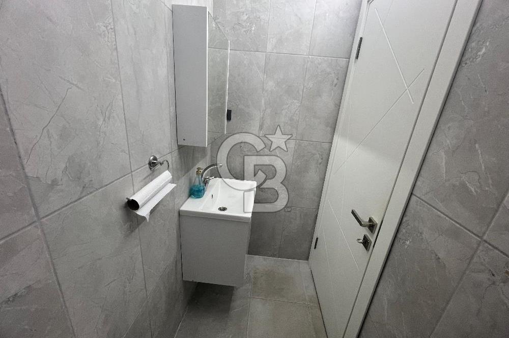 Karşıyaka Aksoy Mahallesi’nde Yüksek Görünürlüklü, 25 m² Satılık Dükkan