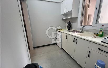 Karşıyaka Aksoy Mahallesi’nde Yüksek Görünürlüklü, 25 m² Satılık Dükkan