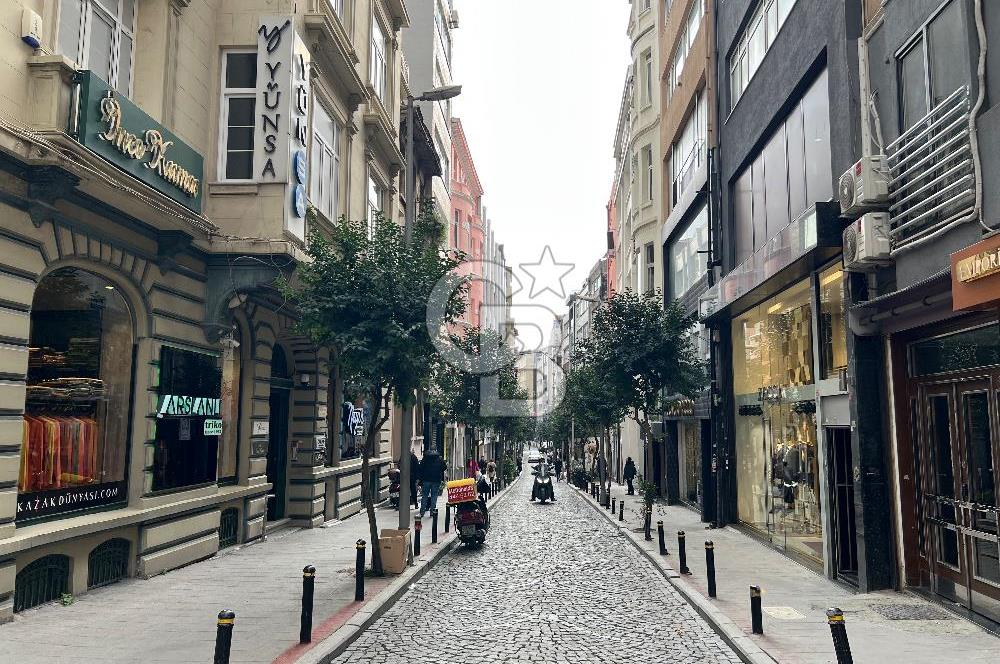 HALASKARGAZİ ARKASI YÜKSEK TAVAN GENİŞ 155 m2 SATILIK 4+1 