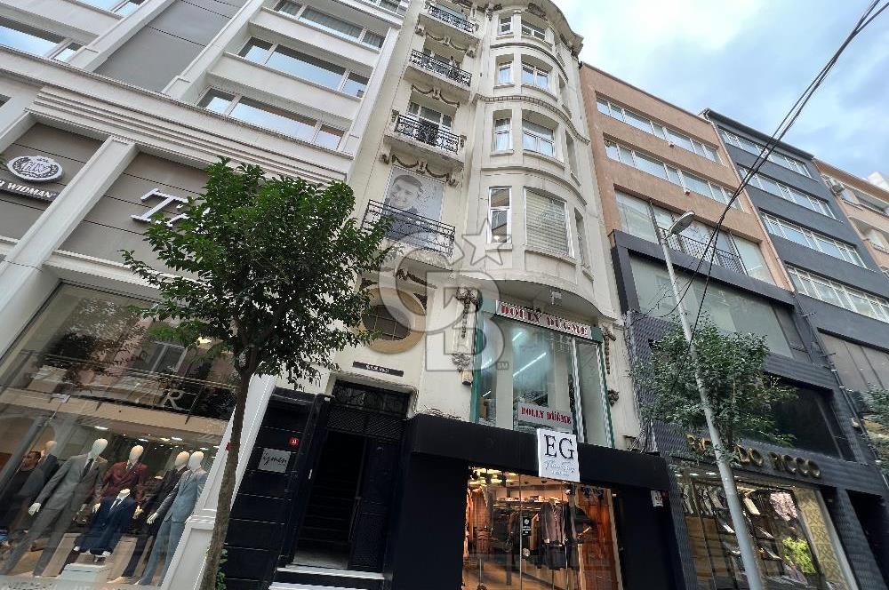 HALASKARGAZİ ARKASI YÜKSEK TAVAN GENİŞ 155 m2 SATILIK 4+1 