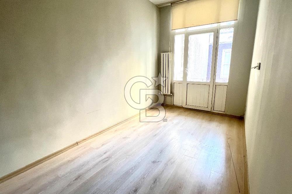 HALASKARGAZİ ARKASI YÜKSEK TAVAN GENİŞ 155 m2 SATILIK 4+1 