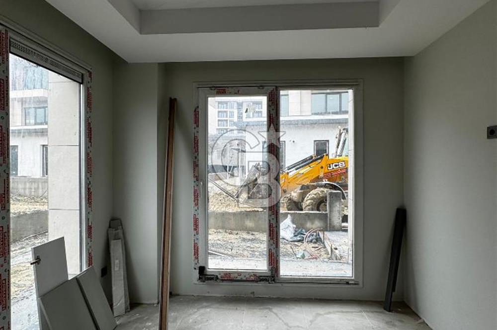 BAHÇE BAHÇEŞEHİR PROJESİ SATILIK 4+1 İKİZ VİLLA VADİ MANZARA