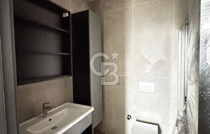 BAHÇE BAHÇEŞEHİR PROJESİ SATILIK 4+1 İKİZ VİLLA VADİ MANZARA