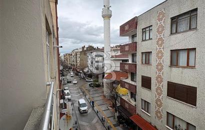 Biga Cadde üstü köşe daire satılık 2+1