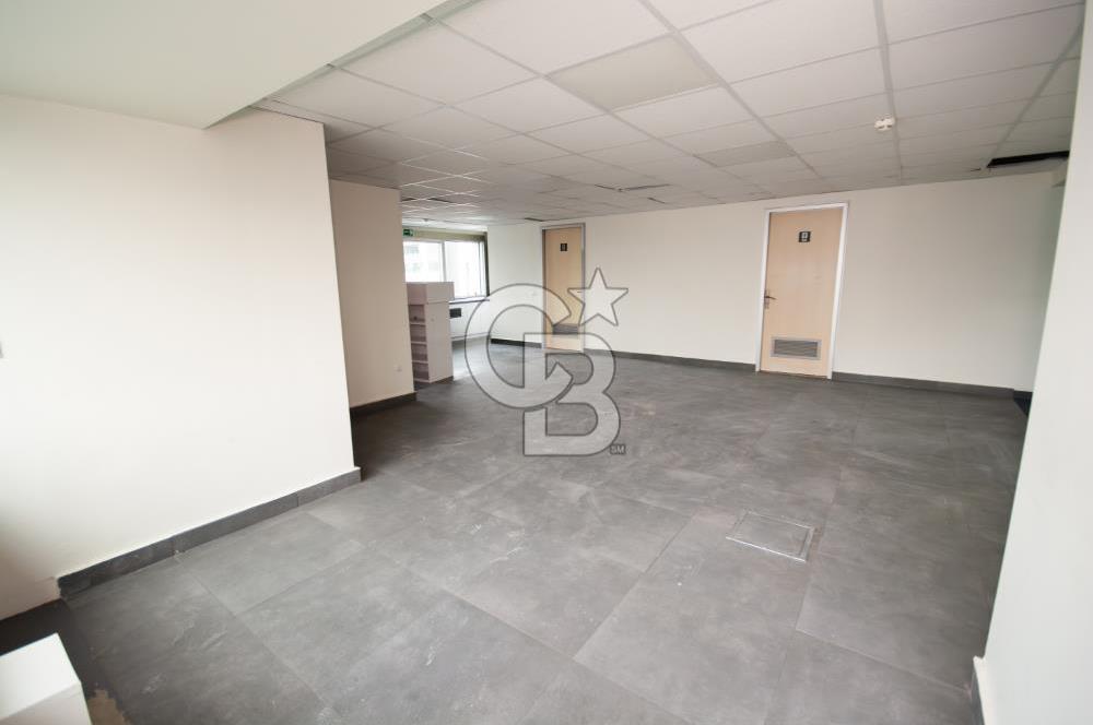 Şişli Esentepe Merkezi 700 m2 Kurumsal Kiralık A+ Plaza Katı