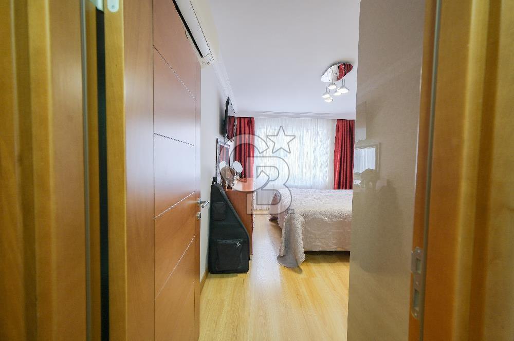 ÜSKÜDAR SULTANTEPE 4 YAŞ MİMARİ DEKORLU 2+1 ÇOK ŞIK