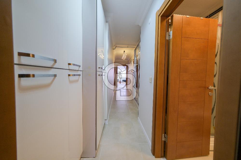 ÜSKÜDAR SULTANTEPE 4 YAŞ MİMARİ DEKORLU 2+1 ÇOK ŞIK