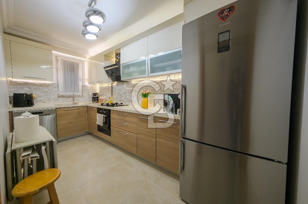 ÜSKÜDAR SULTANTEPE 4 YAŞ MİMARİ DEKORLU 2+1 ÇOK ŞIK