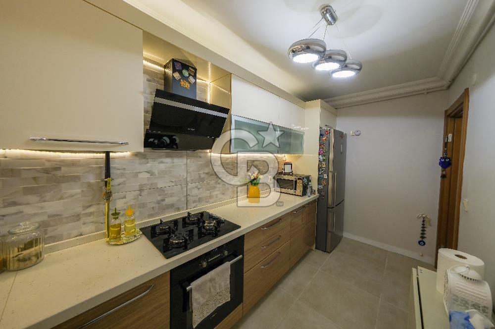 ÜSKÜDAR SULTANTEPE 4 YAŞ MİMARİ DEKORLU 2+1 ÇOK ŞIK