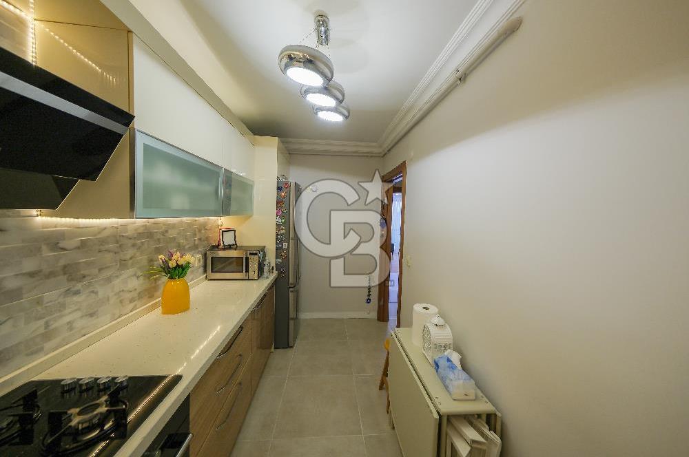 ÜSKÜDAR SULTANTEPE 4 YAŞ MİMARİ DEKORLU 2+1 ÇOK ŞIK