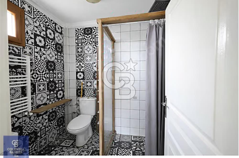 Ayvalık Altınova Özel Tasarımlı 800 m2 Arsalı Villa