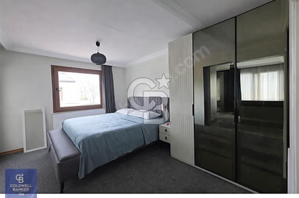 Ayvalık Altınova Özel Tasarımlı 800 m2 Arsalı Villa