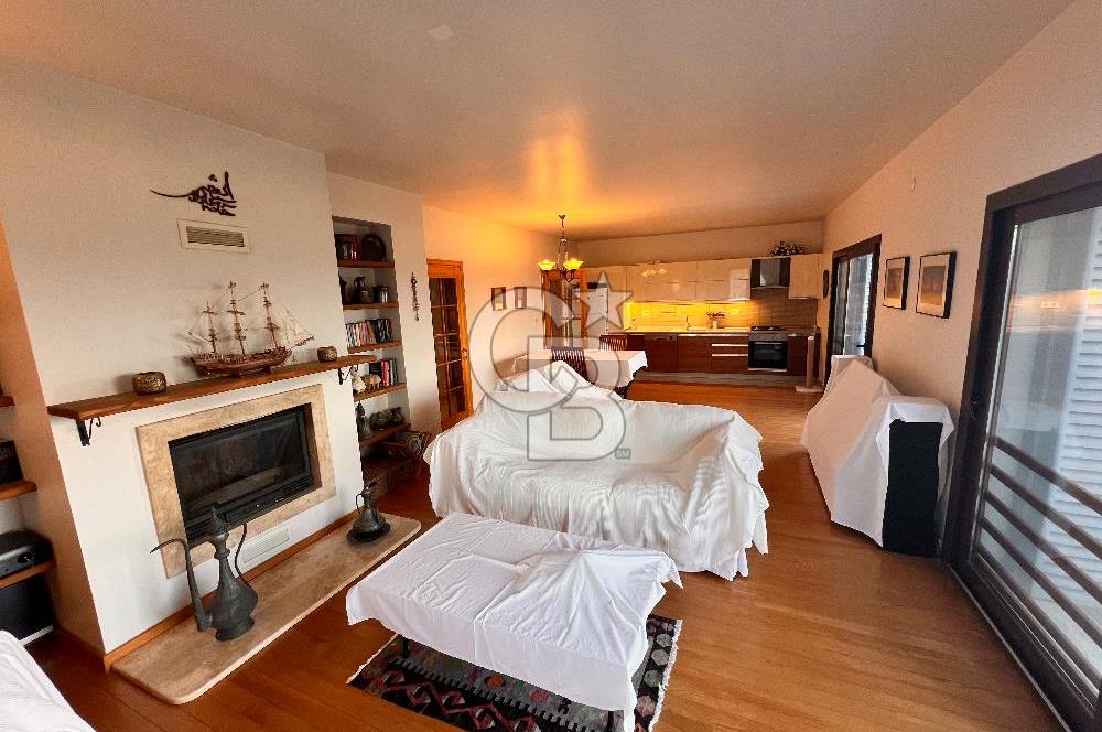 KARABURUN'DA MÜSTAKİL HAVUZLU FULL DENİZ MANZARALI 4+2 TAŞ VİLLA