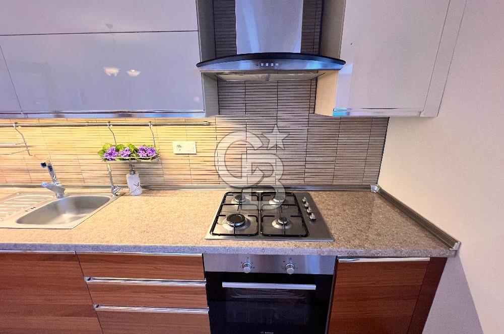 KARABURUN'DA MÜSTAKİL HAVUZLU FULL DENİZ MANZARALI 4+2 TAŞ VİLLA