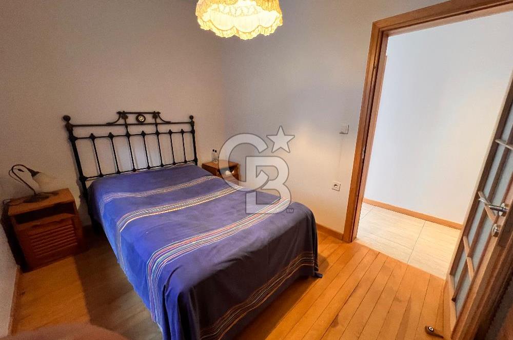 KARABURUN'DA MÜSTAKİL HAVUZLU FULL DENİZ MANZARALI 4+2 TAŞ VİLLA