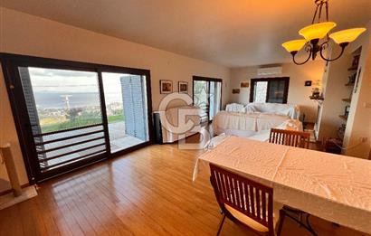 KARABURUN'DA MÜSTAKİL HAVUZLU FULL DENİZ MANZARALI 4+2 TAŞ VİLLA