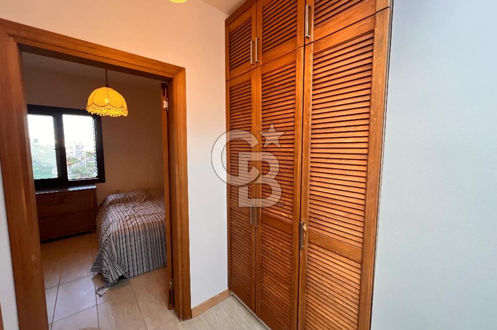 KARABURUN'DA MÜSTAKİL HAVUZLU FULL DENİZ MANZARALI 4+2 TAŞ VİLLA