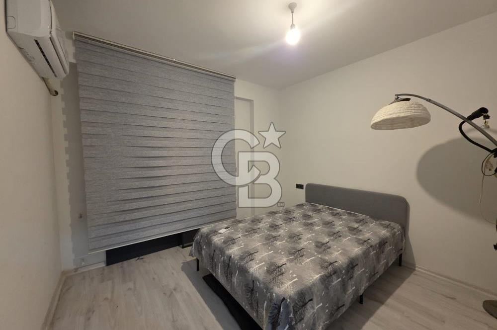 AYVALIK ALTINOVADA DENİZ MANZARALI HAVUZLU SİTEDE 1+1 EŞYALI