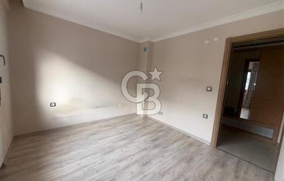 ÇİĞLİ YENİ MAHALLE'DE; ASANSÖRLÜ, ARAKAT, 2+1, EŞYASIZ, DOĞALGAZ