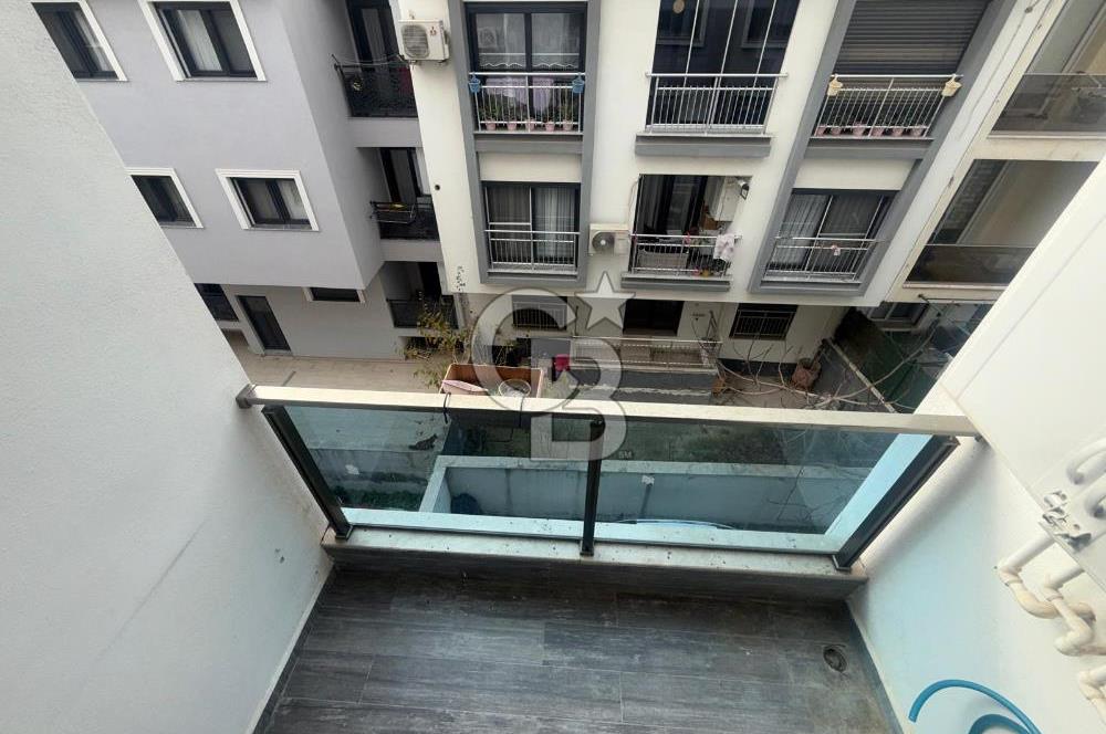 ÇİĞLİ YENİ MAHALLE'DE; ASANSÖRLÜ, ARAKAT, 2+1, EŞYASIZ, DOĞALGAZ