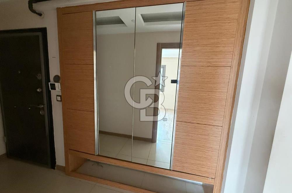 ÇİĞLİ YENİ MAHALLE'DE; ASANSÖRLÜ, ARAKAT, 2+1, EŞYASIZ, DOĞALGAZ