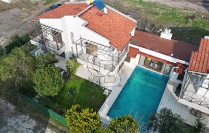 Ayvalık Altınova Özel Tasarımlı 800 m2 Arsalı Villa