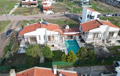 Ayvalık Altınova Özel Tasarımlı 800 m2 Arsalı Villa