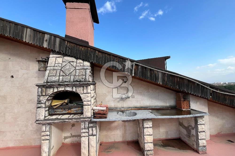 Yenişehir Mah. Yürüyüş Yolu Üstü Satılık 7+3 Villa 