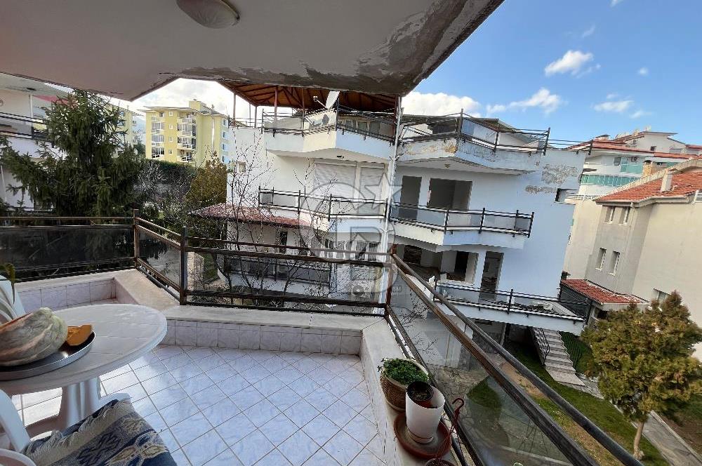 Yenişehir Mah. Yürüyüş Yolu Üstü Satılık 7+3 Villa 