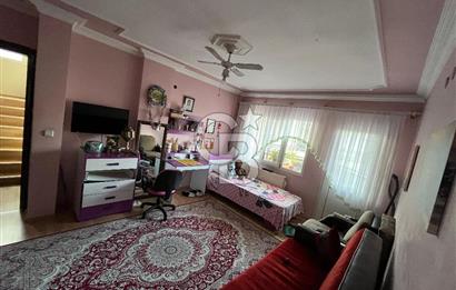 Yenişehir Mah. Yürüyüş Yolu Üstü Satılık 7+3 Villa 