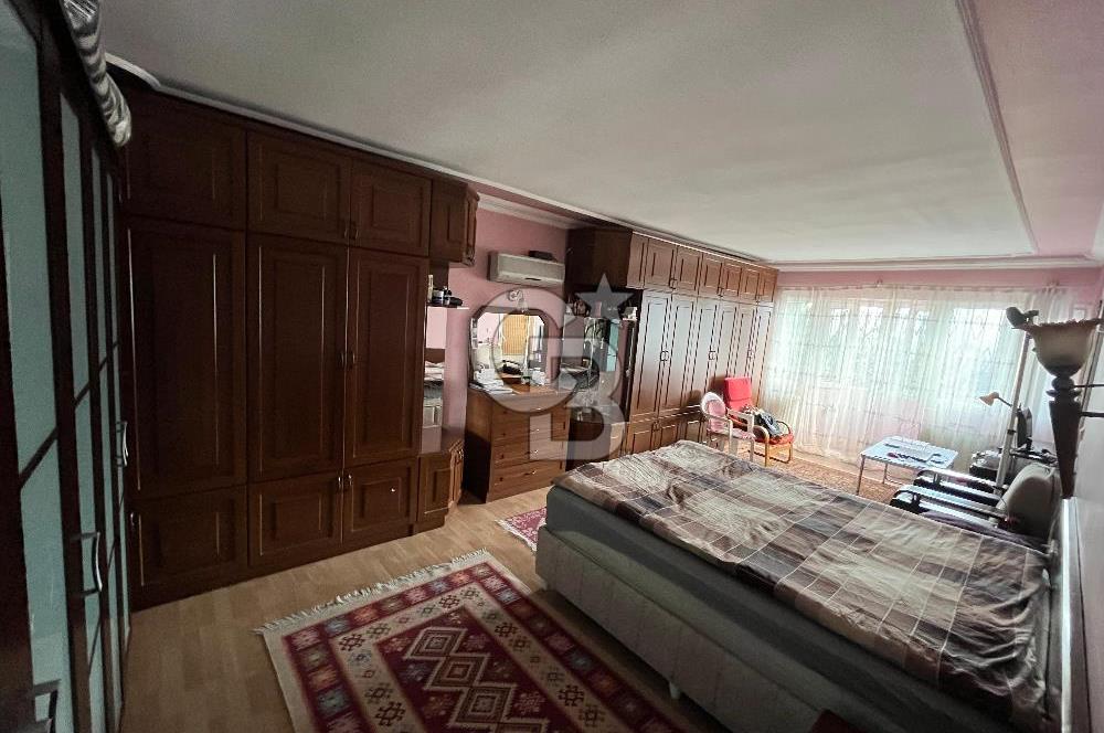 Yenişehir Mah. Yürüyüş Yolu Üstü Satılık 7+3 Villa 