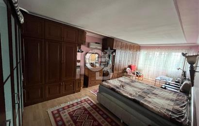 Yenişehir Mah. Yürüyüş Yolu Üstü Satılık 7+3 Villa 