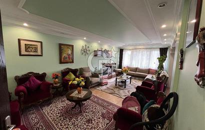 Yenişehir Mah. Yürüyüş Yolu Üstü Satılık 7+3 Villa 