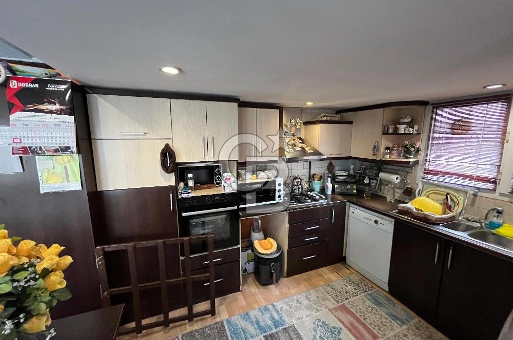 Yenişehir Mah. Yürüyüş Yolu Üstü Satılık 7+3 Villa 